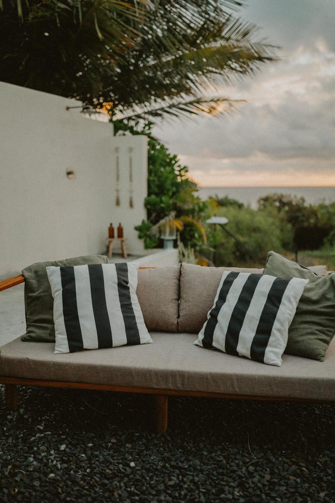 Villa Manika Vue Mer Le Moule Exterior foto